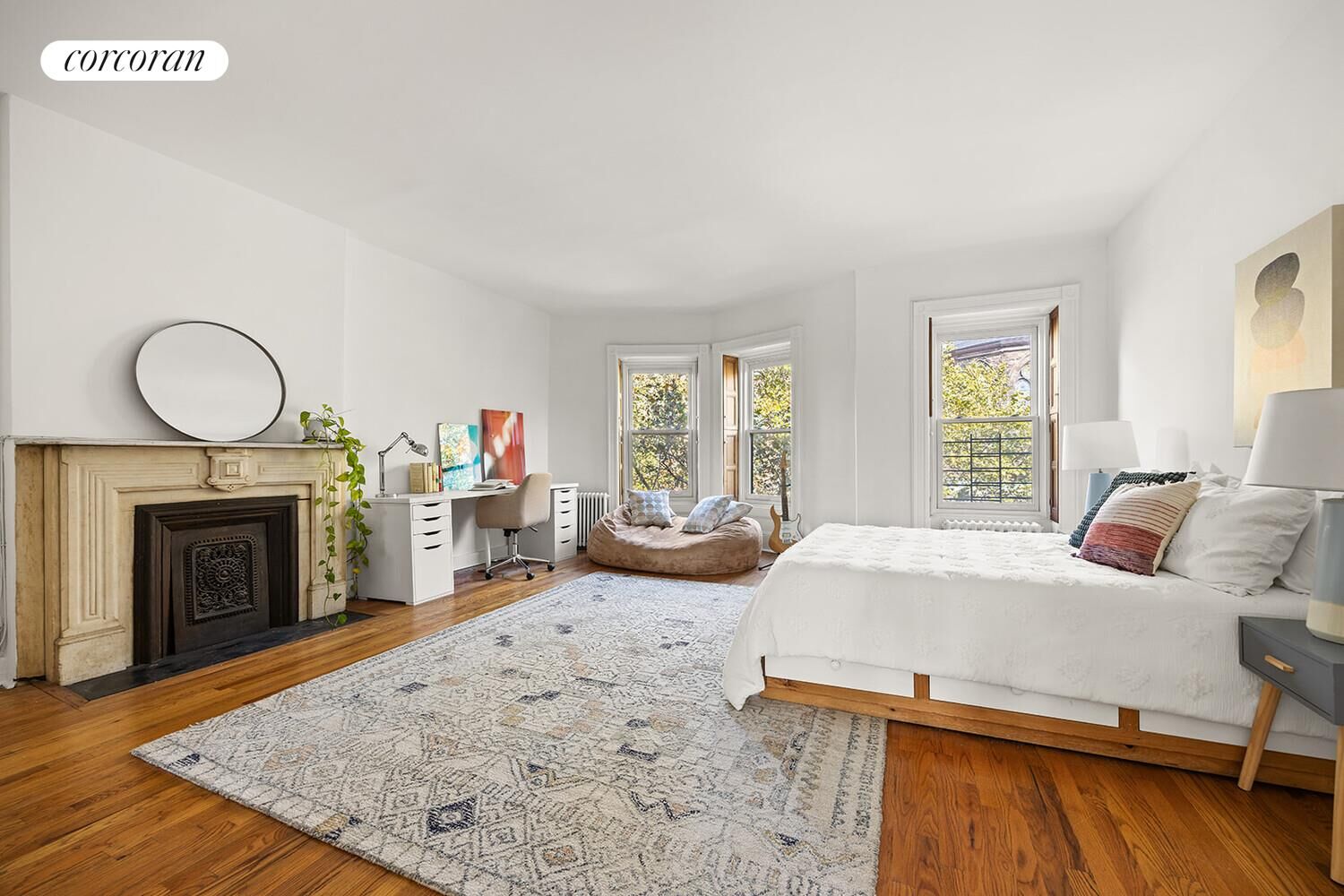 54 Sterling Pl Photo 8 - CORCORAN-10272192