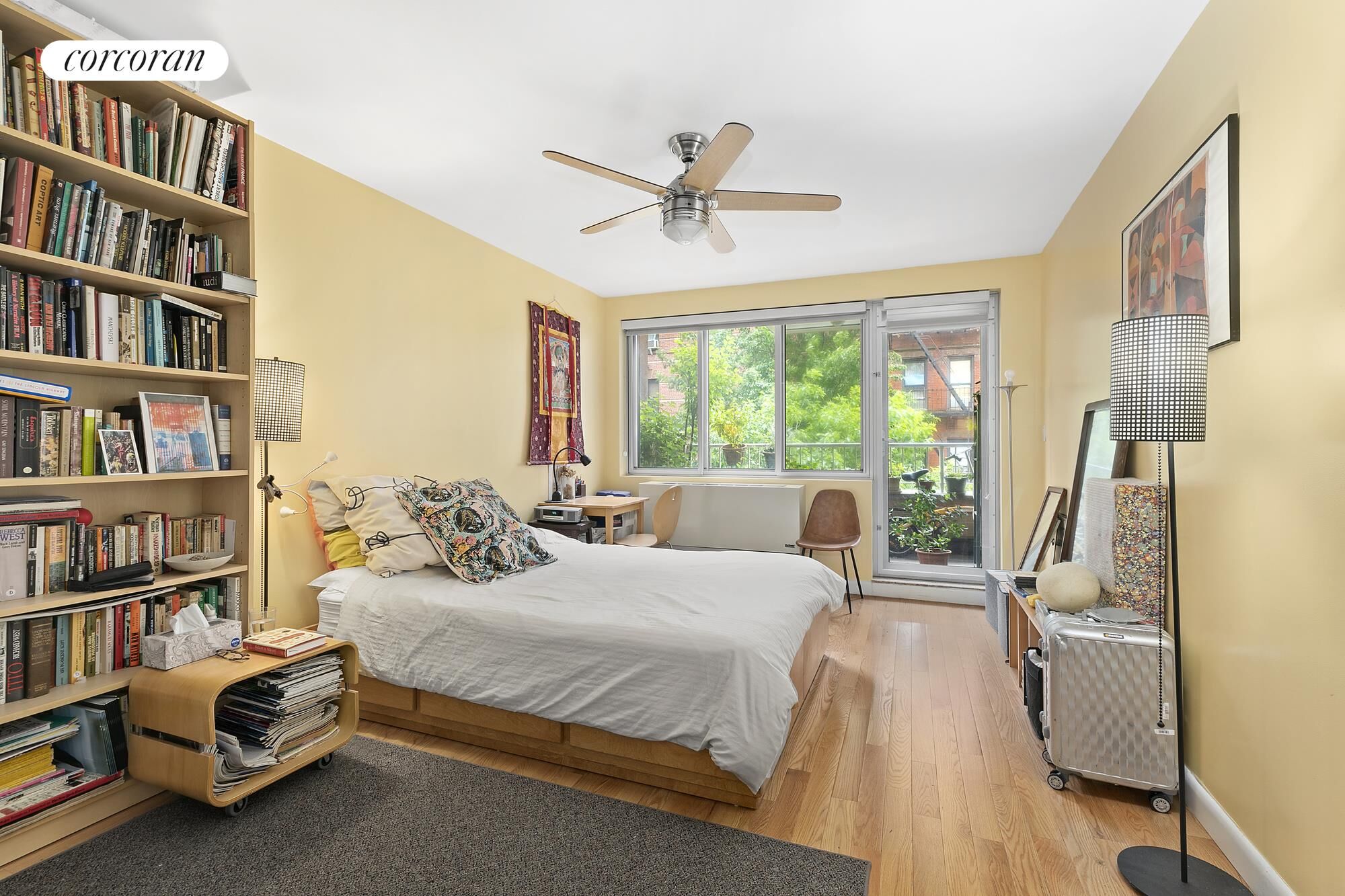 525 E 11th St, APT 3F Photo 3 - CORCORAN-22999185