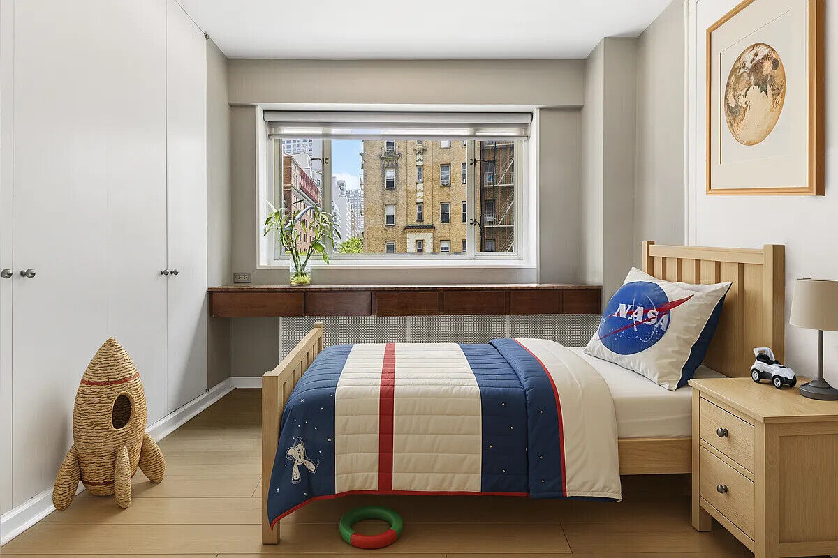 166 E 63rd St Photo 7 - NYC-Real-Estate-318831