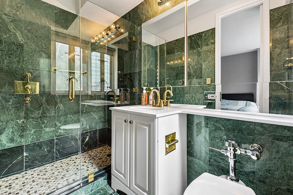 166 E 63rd St Photo 8 - NYC-Real-Estate-318831