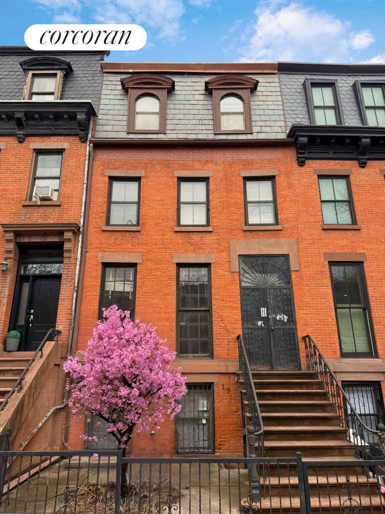 CORCORAN-23421722 Property Picture