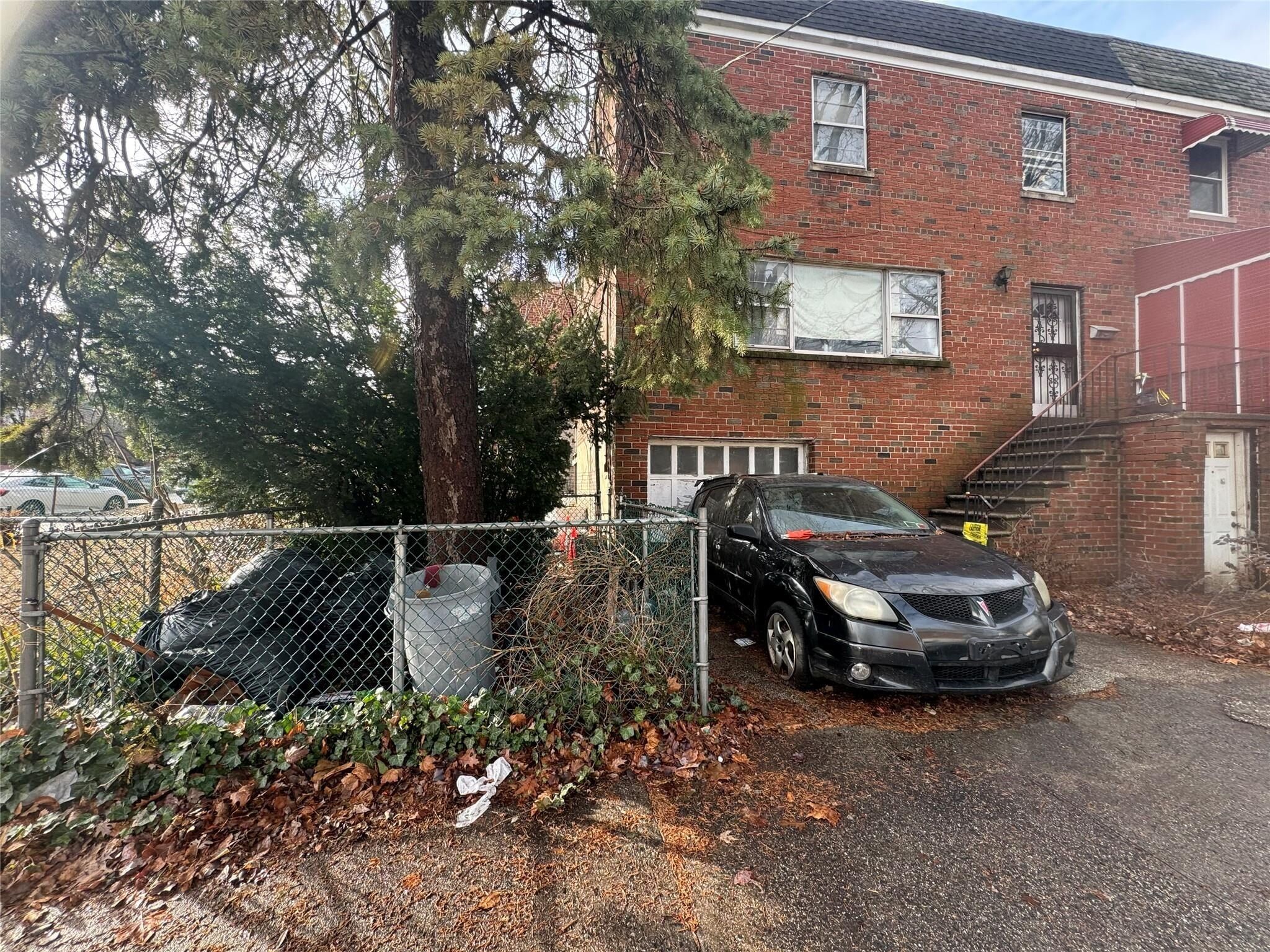 3yd-MLSLINY-809727 Property Picture