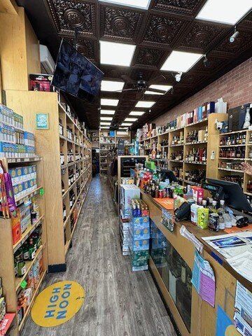 3yd-MLSLINY-923270 Property Picture