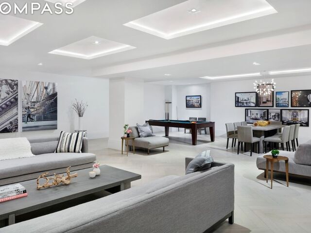 101 Wall Street, 5B