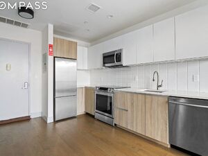 1325 Herkimer Street, #302