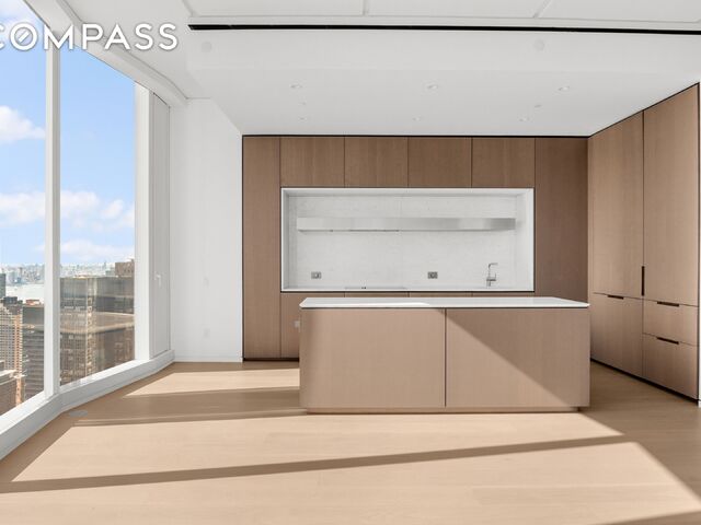 100 E 53rd Street, 50A