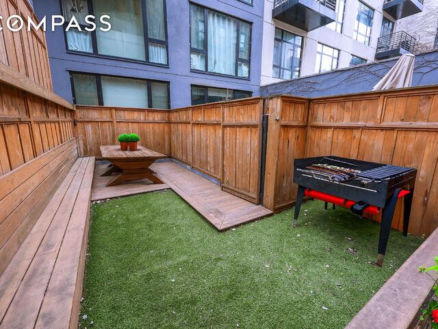 548 Lafayette Avenue, 1A