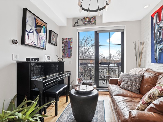 577 Madison Street, 4B