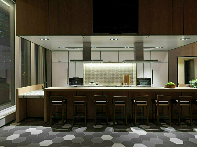 252 South Street, 68C