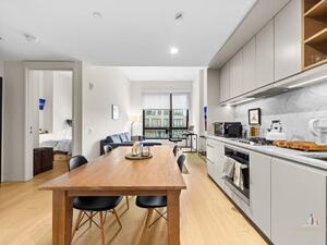 550 Vanderbilt Avenue, #207