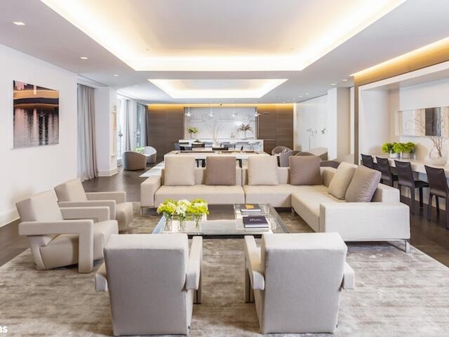 1289 Lexington Avenue, 9D