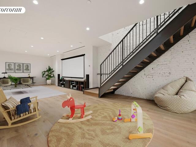 62 Reade Street, MAISONETTE