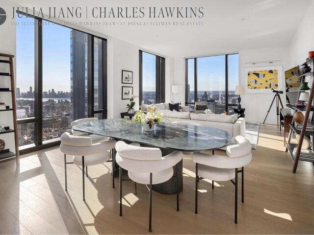 277 5th Avenue, 47A