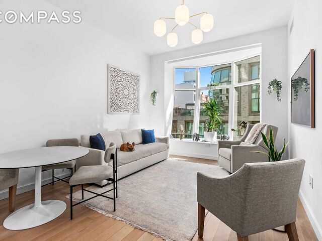 515 W 18th Street, APT 403