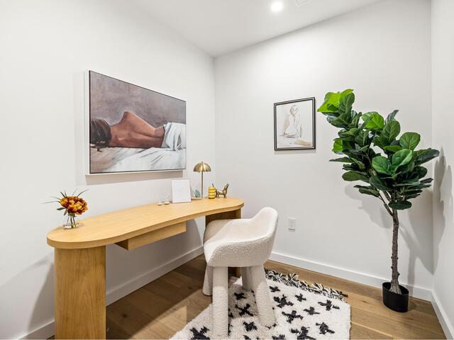 1092 Lorimer St, 5A