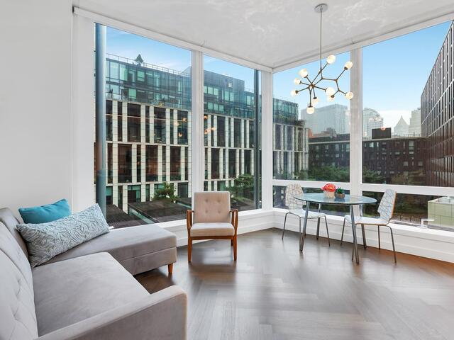 111 Murray St, APT 9B