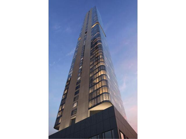 125 Greenwich Street, 66E