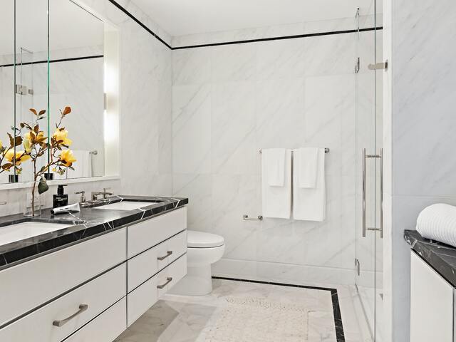 393 W End Ave, APT 11C