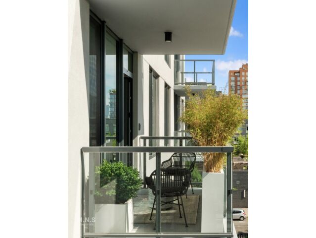 526 Union Ave, APT 301