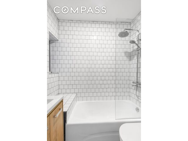 16 Monroe Pl, APT 1