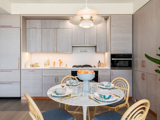 1 City Pt, APT 33B