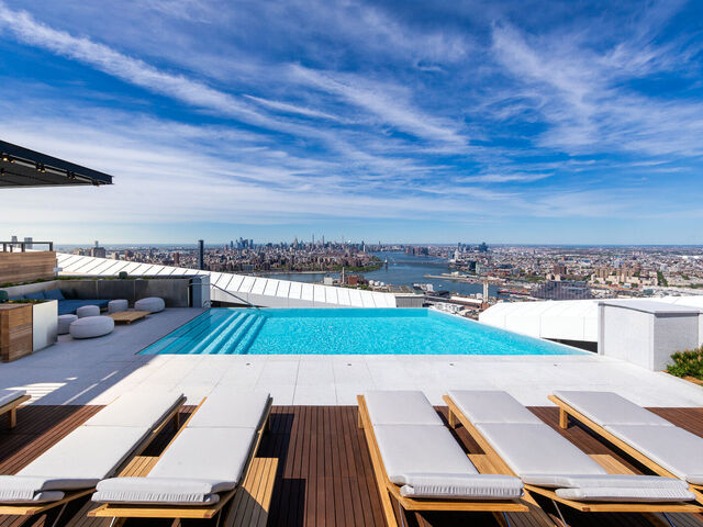 1 City Pt, APT 33B