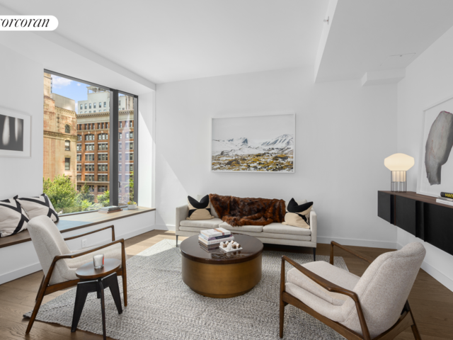 11 Hoyt St, APT 5E