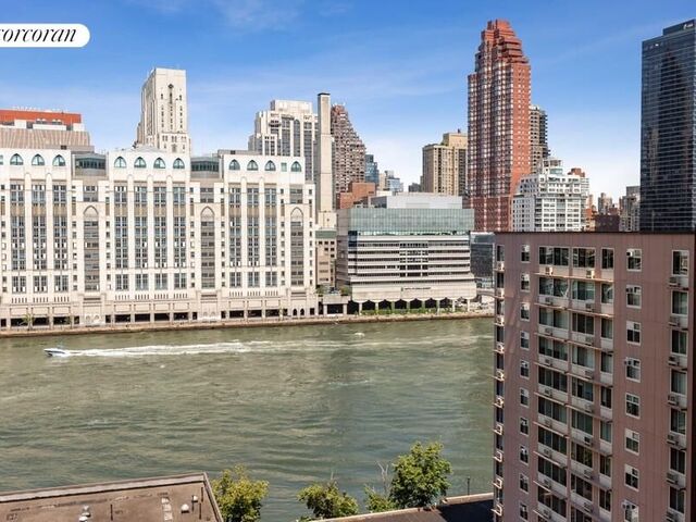555 Main St, APT 1315