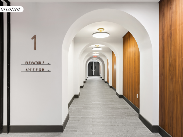 323 Lenox Rd, APT 2D