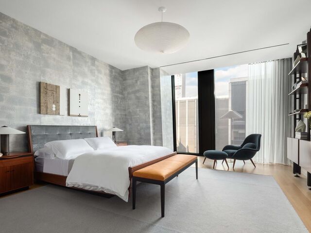 53 W 53rd St, APT 16E