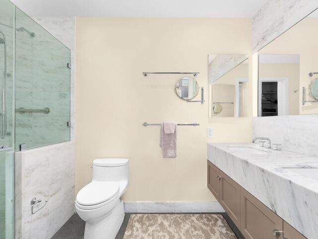 200 E 62nd St, APT 24B