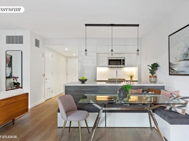 505 W 43rd St, APT 5M