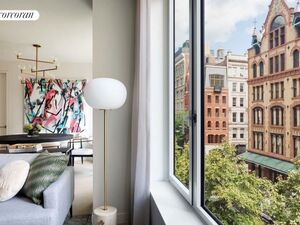 450 Washington Street, #520