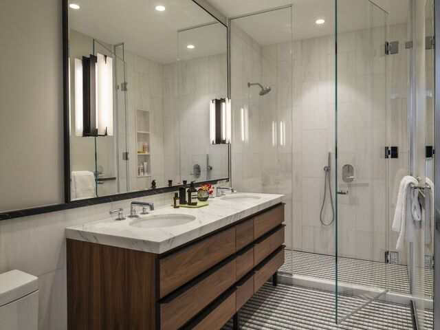 368 3rd Ave, APT 22B