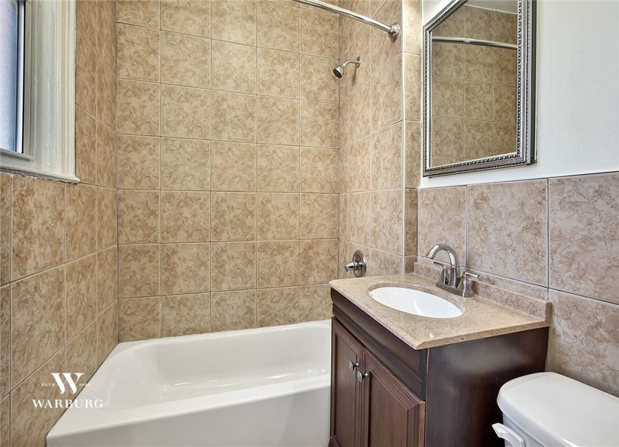 229 16th Street, Apt.4, South Slope, NY 11215 WARBURGRENTALS1694565